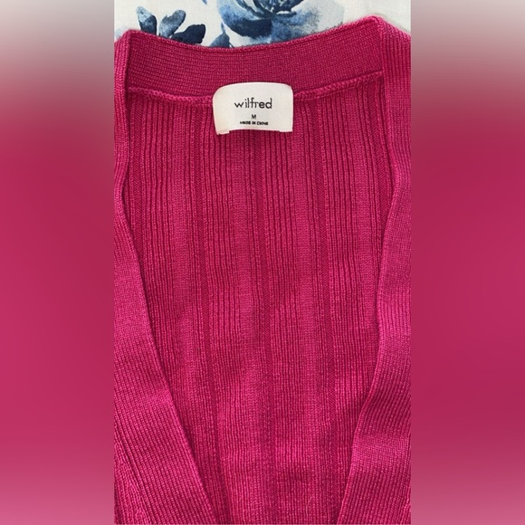 Aritzia plunge cardigan magenta - Picture 3 of 3